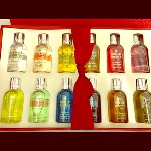 Molton Brown 12 Days of Christmas Gift Set